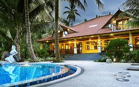 Camplung Beach Villa Tejakula with 6 Bedrooms&Pool
